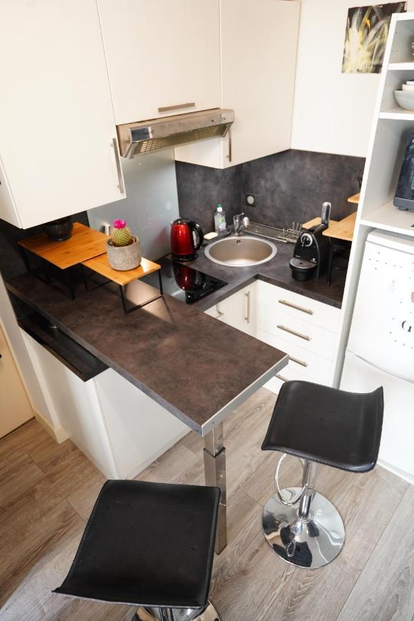 Charmant studio au calme et bien desservi Paris Extérieur photo